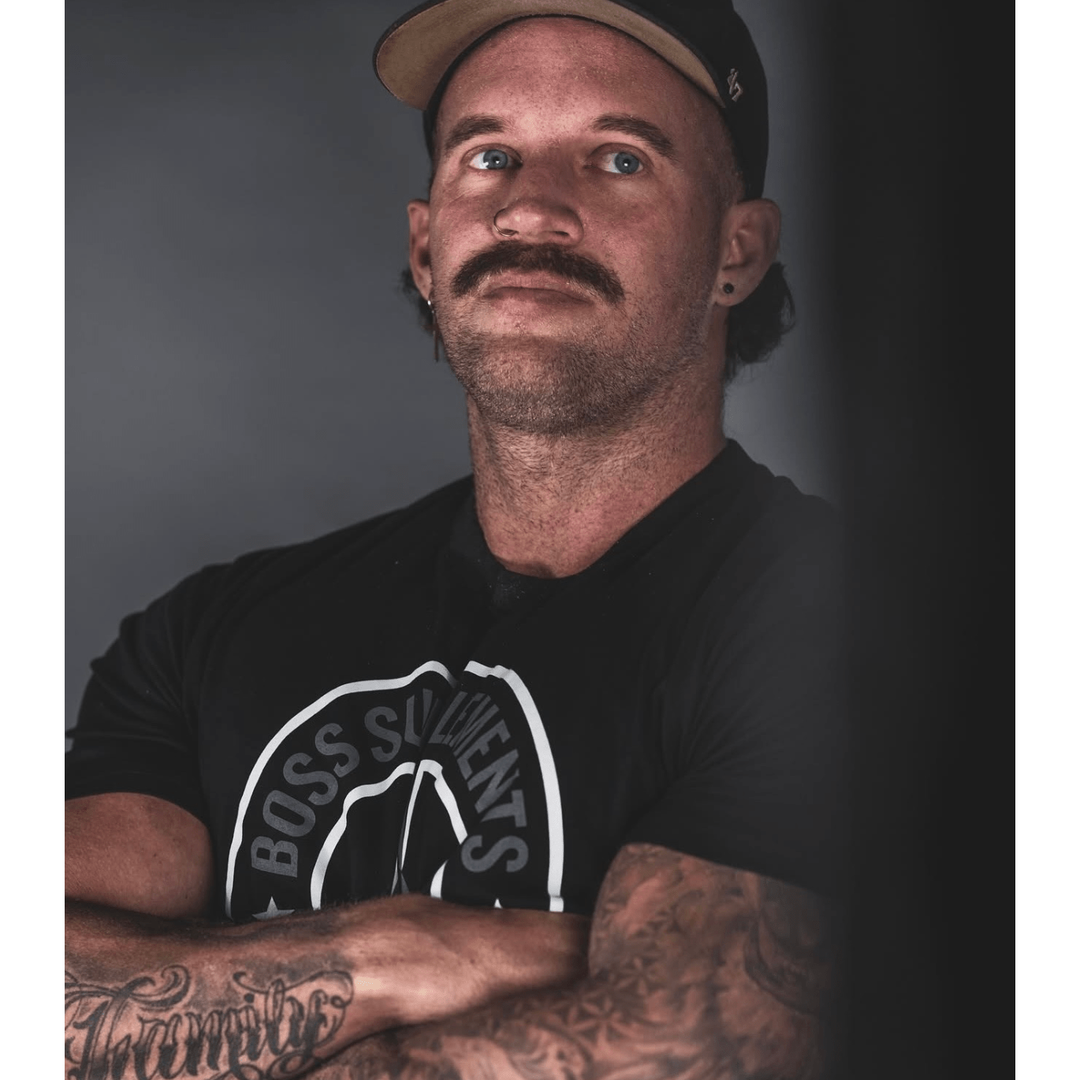 BOSS Supplements New Standard Tee Large | Anthem Supplements Canada